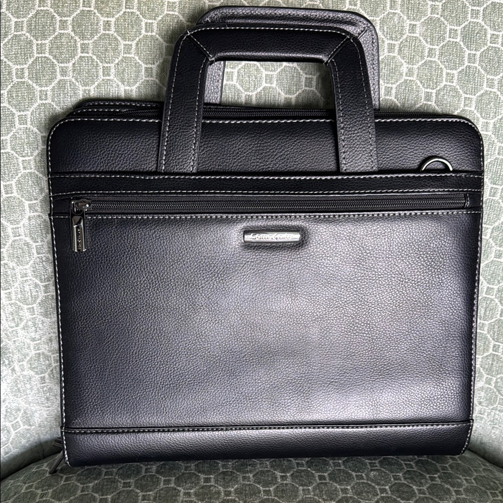 Samsonite Black Briefcase Sleek Professional Design